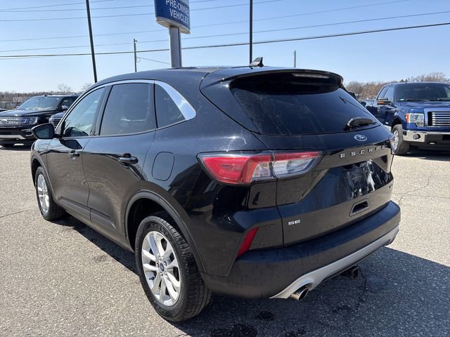 Certified 2020 Ford Escape SE image 5