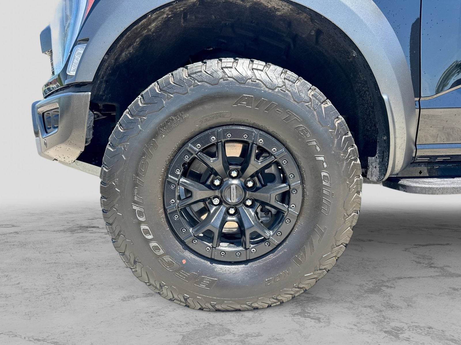 Certified 2023 Ford F150 Raptor w/ Raptor 37 Performance Package AWD/4WD image 17