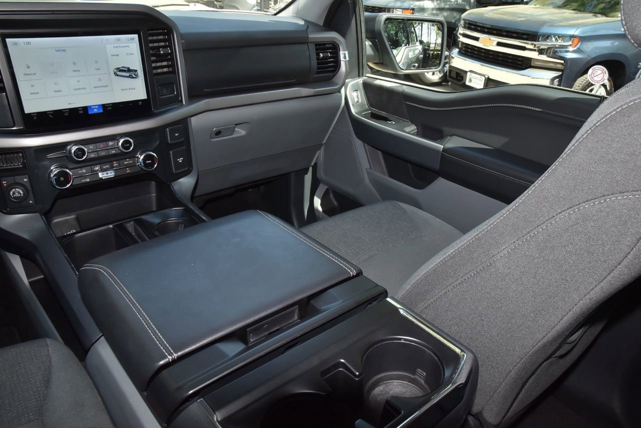 Certified 2025 Ford F150 XLT w/ Equipment Group 301A Standard image 18