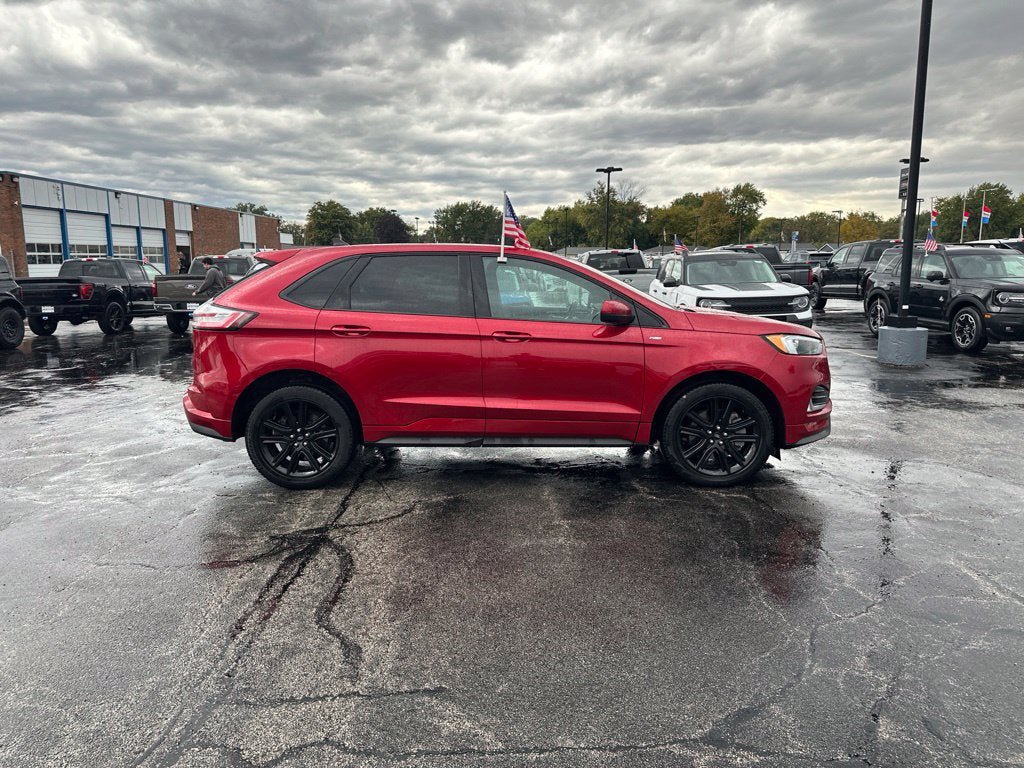 Certified 2024 Ford Edge ST-Line w/ Class II Trailer Tow Package AWD/4WD image 4