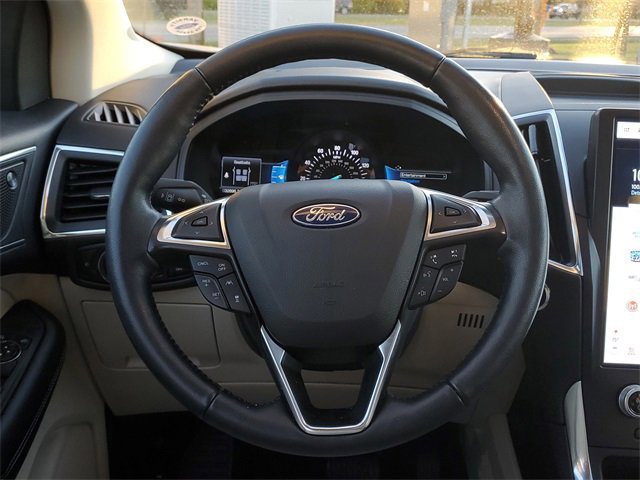 Certified 2022 Ford Edge Titanium w/ Equipment Group 301A image 34