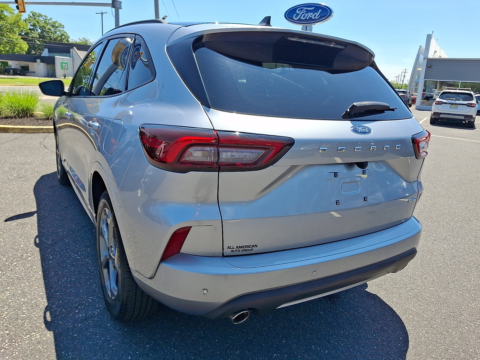 Certified 2023 Ford Escape ST-Line w/ Tech Pack #1 AWD/4WD image 8