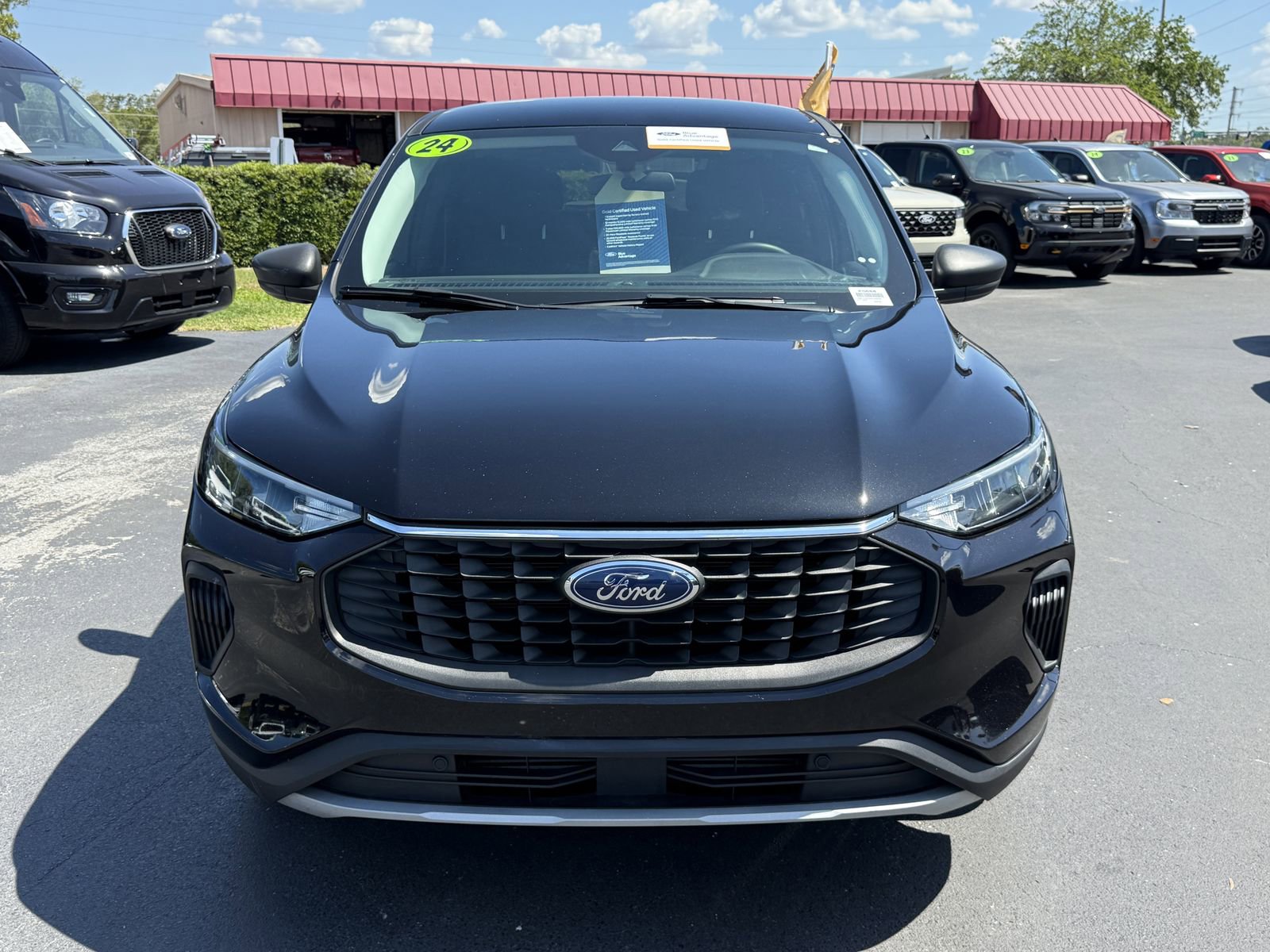 Certified 2024 Ford Escape Active w/ Cold Weather Package FWD image 8