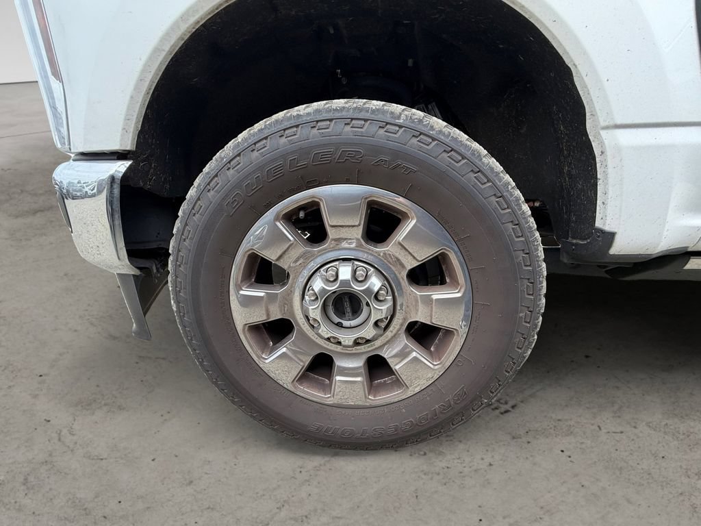 Certified 2025 Ford F350 King Ranch w/ Chrome Package AWD/4WD image 9