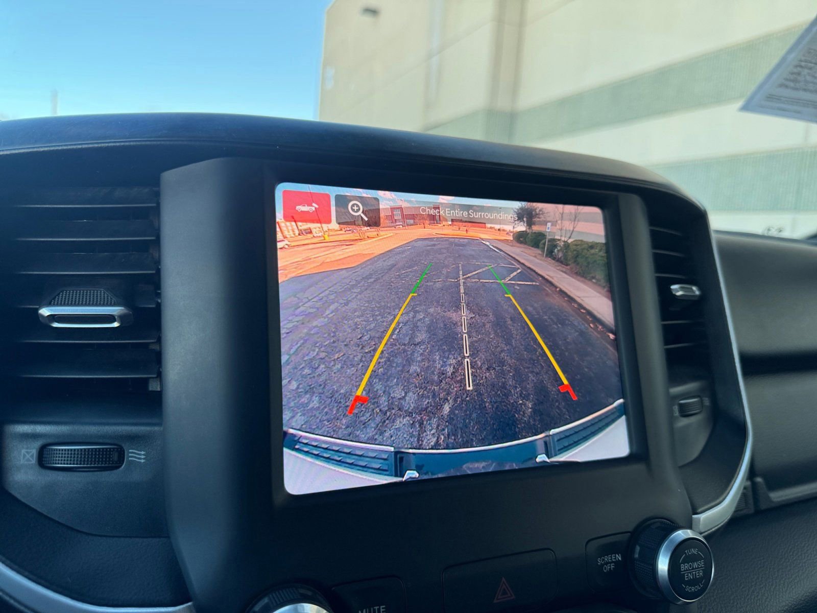 Used 2023 RAM 1500 Big Horn image 28