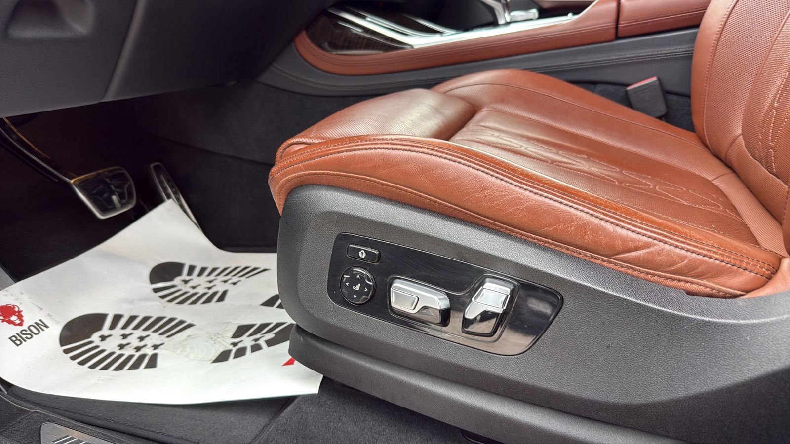 Used 2019 BMW X7 xDrive40i w/ Dynamic Handling Package AWD/4WD image 10