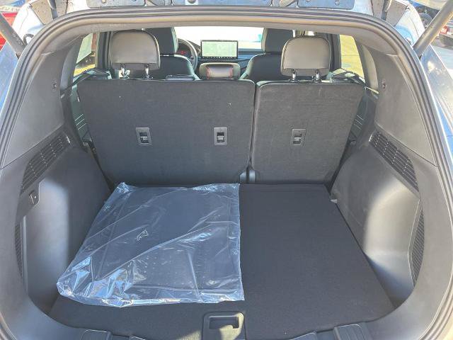 Certified 2024 Ford Escape ST-Line w/ Tech Pack #1 FWD image 23
