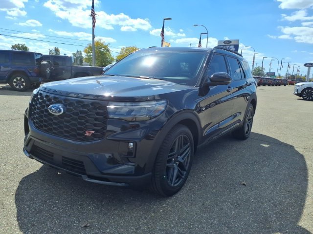 Certified 2025 Ford Explorer ST w/ Sun And Sound Package AWD/4WD image 3