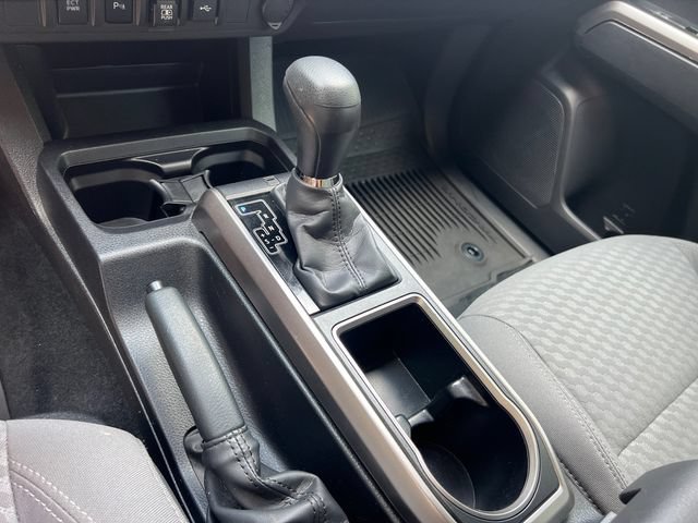 Used 2023 Toyota Tacoma SR5 RWD image 32