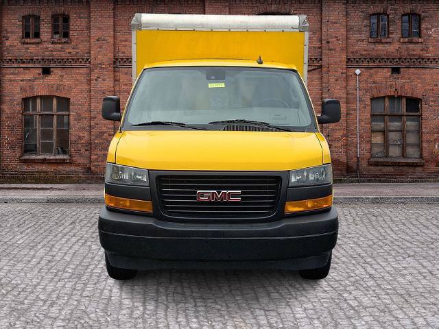 Used 2021 GMC Savana 3500 w/ Power Convenience Package RWD image 2