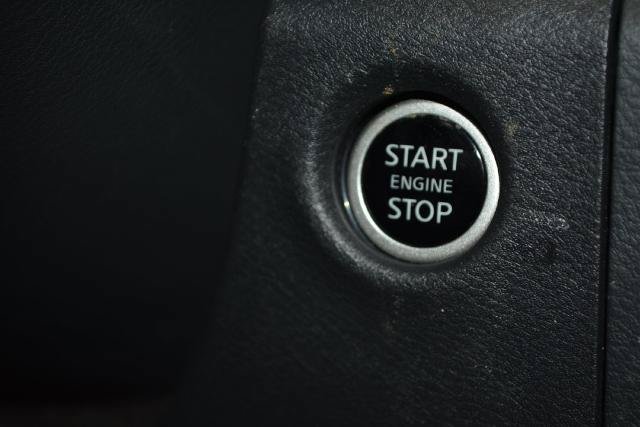 Used 2025 Nissan Frontier SV AWD/4WD image 15