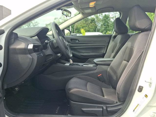 Used 2024 Nissan Altima 2.5 S FWD image 17