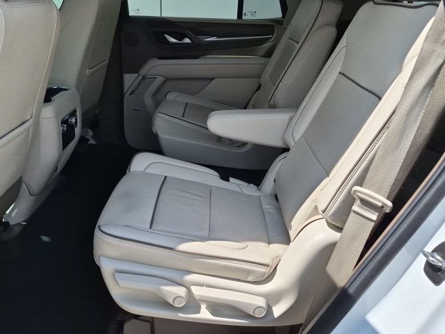 Used 2022 GMC Yukon Denali RWD image 31