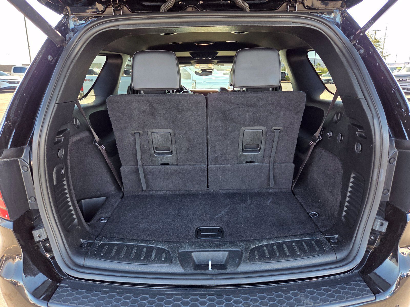 Used 2024 Dodge Durango GT RWD image 15
