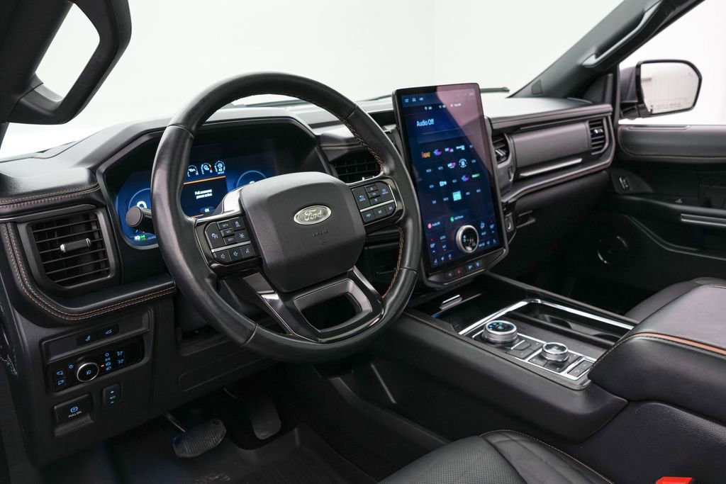 Certified 2023 Ford Expedition Max Platinum image 13