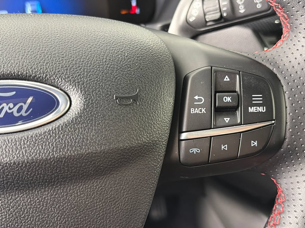 Certified 2025 Ford Escape ST-Line Select w/ Tech Pack #1 AWD/4WD image 18