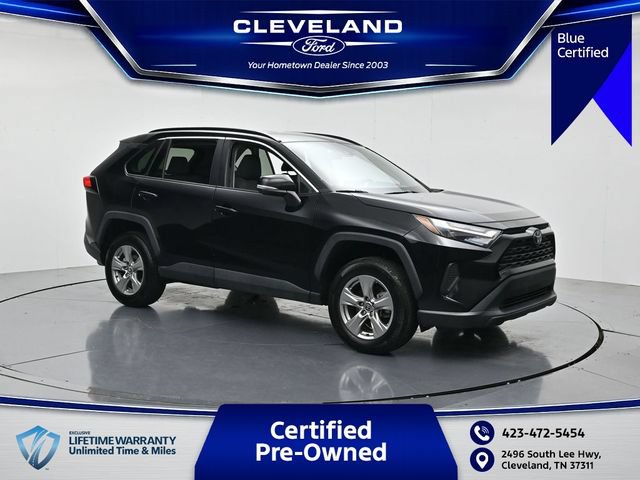 Used 2023 Toyota RAV4 XLE AWD/4WD image 1