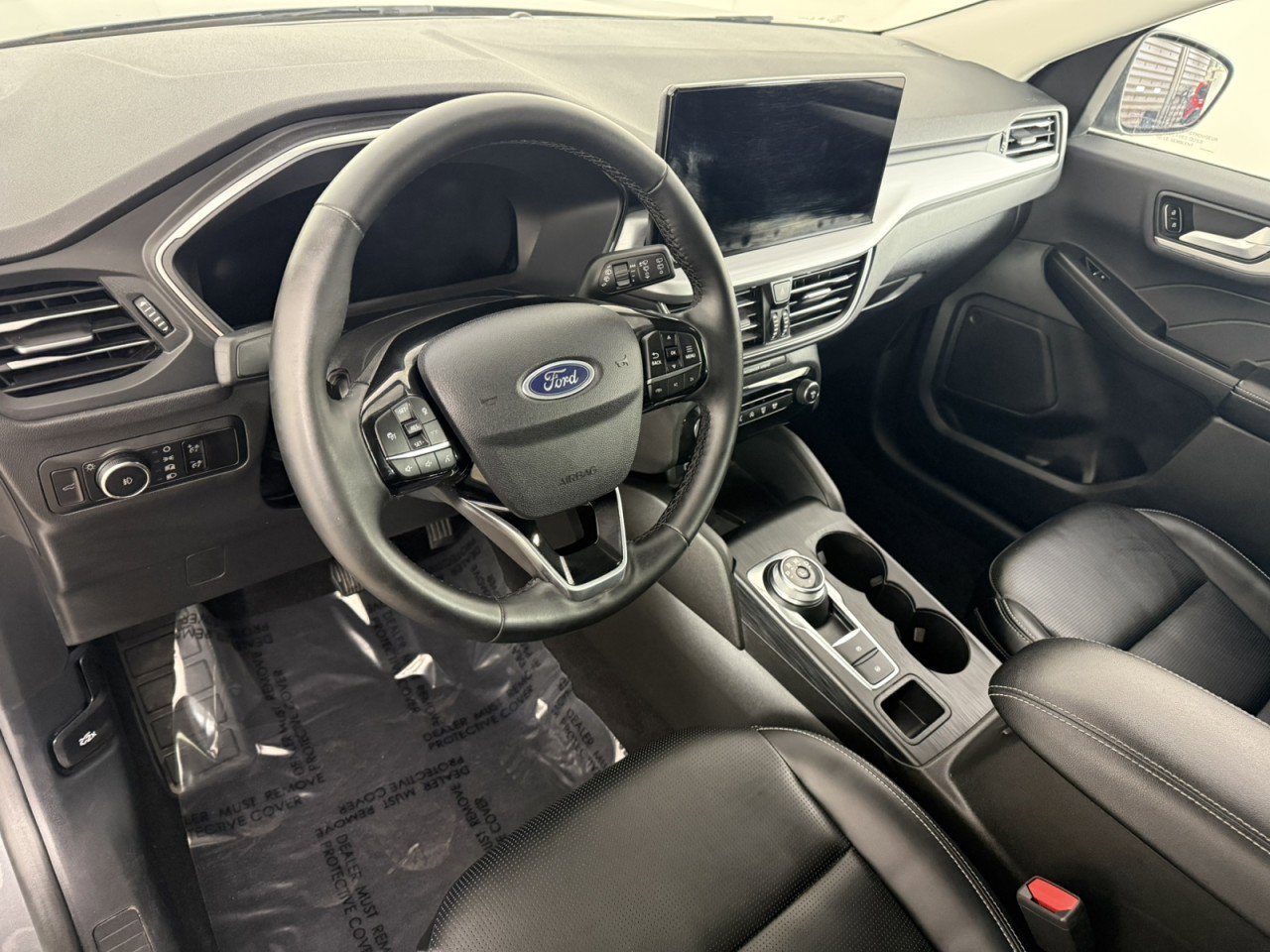 Certified 2025 Ford Escape Platinum image 15