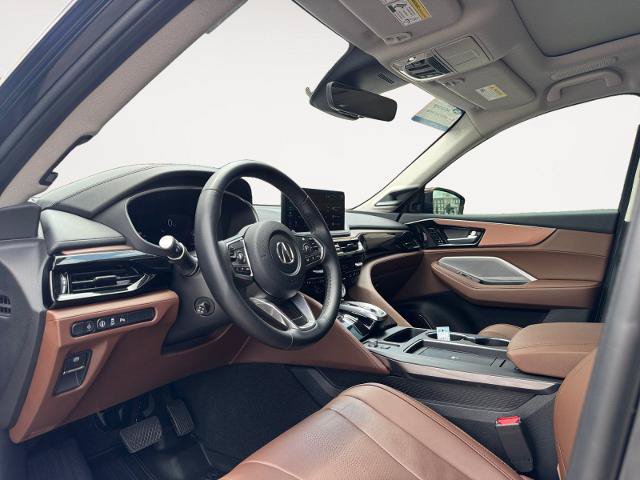 Used 2025 Acura MDX SH-AWD w/ Technology Package image 9