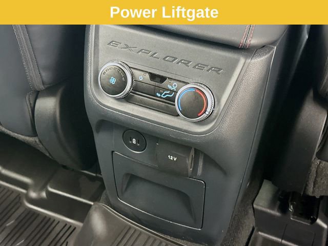 Certified 2025 Ford Explorer ST-Line image 17