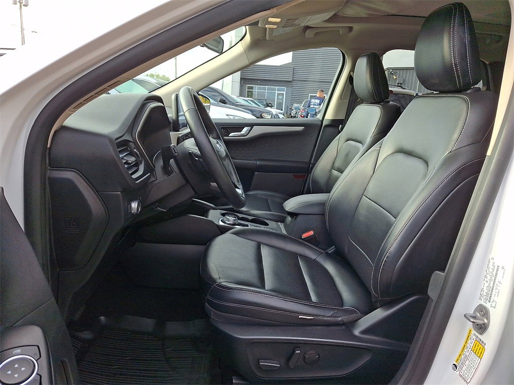 Certified 2020 Ford Escape SEL image 14