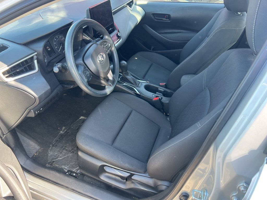Used 2023 Toyota Corolla LE image 5