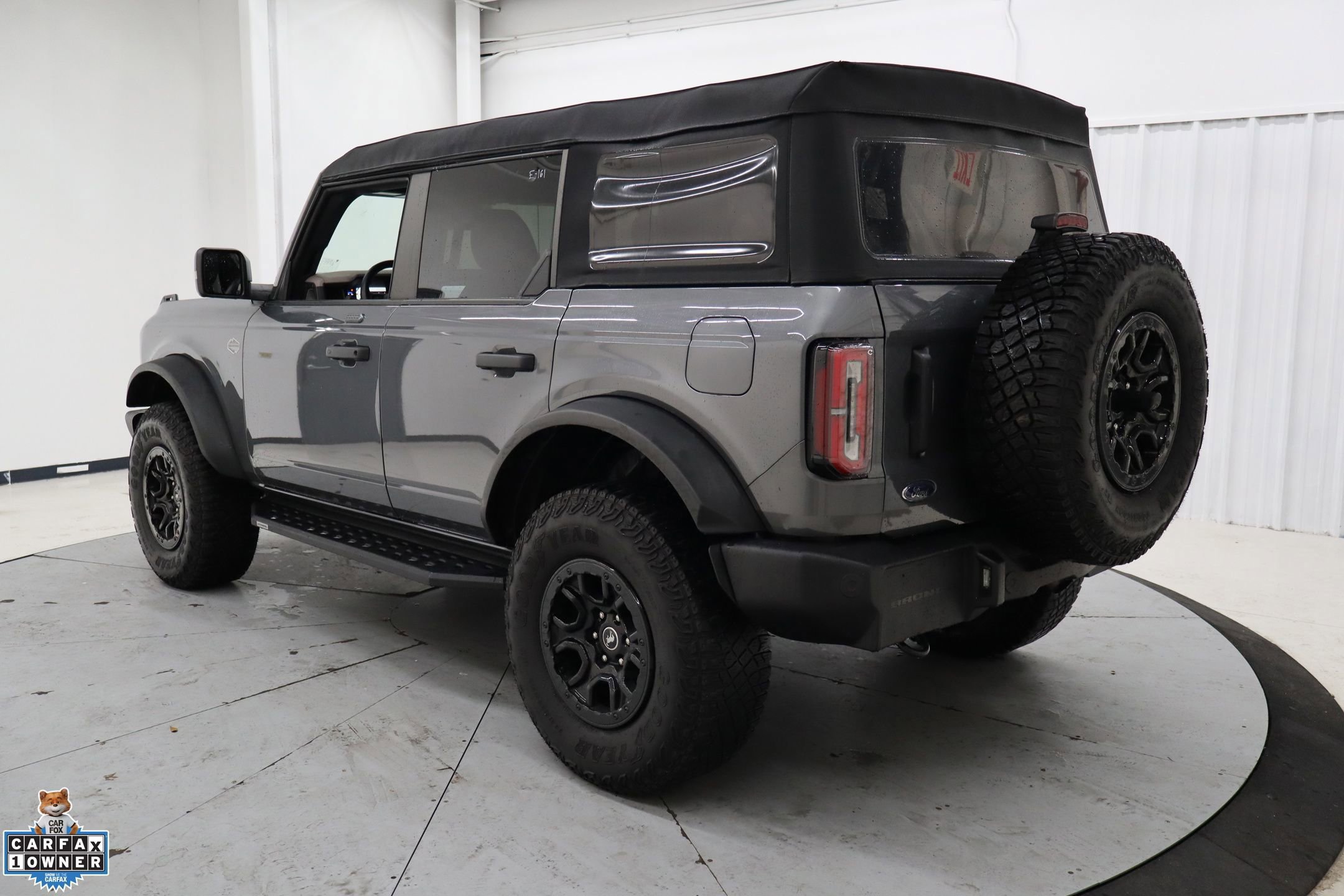 Certified 2023 Ford Bronco Wildtrak image 3