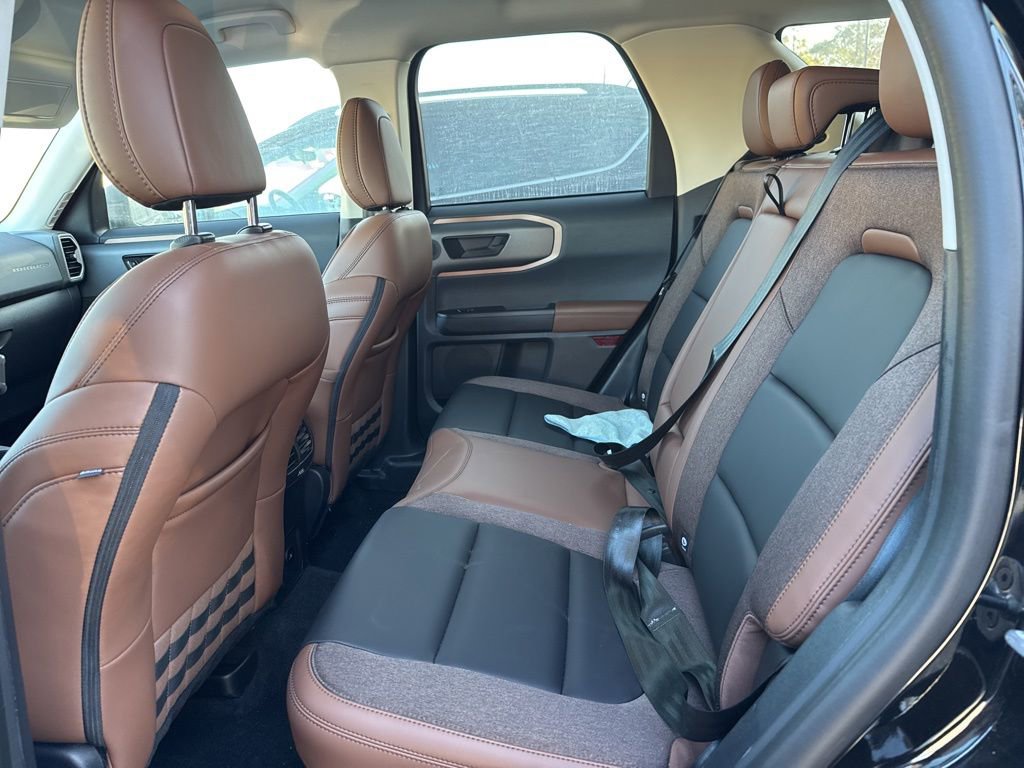 Certified 2025 Ford Bronco Sport Outer Banks w/ Outer Banks Tech Package+ image 12