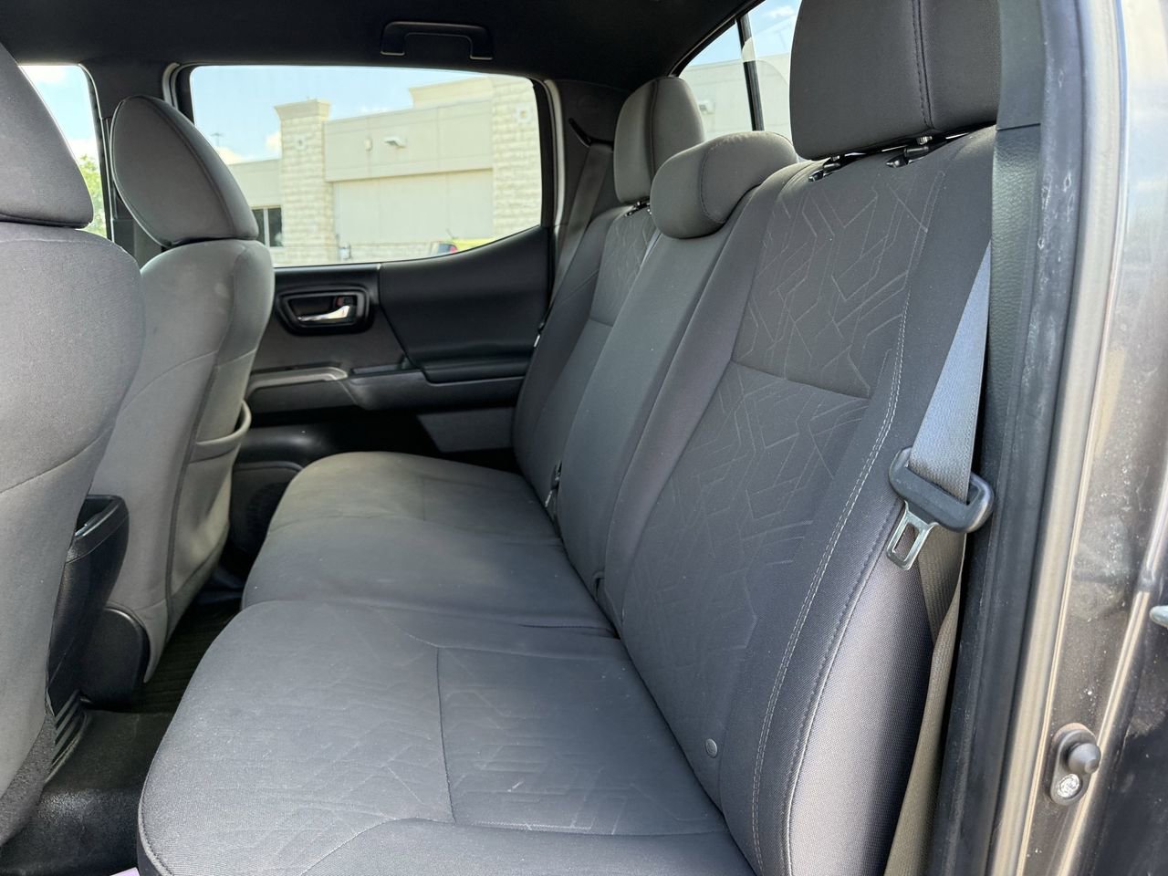 Used 2018 Toyota Tacoma TRD Off-Road AWD/4WD image 26