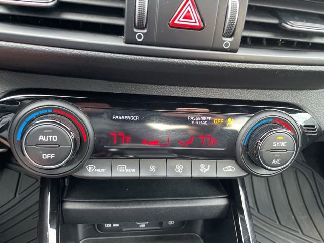 Used 2023 Kia Forte GT-Line image 12