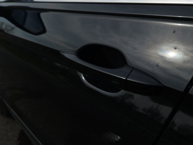 Used 2019 Volkswagen Tiguan SE AWD/4WD image 20