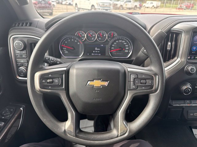 Used 2019 Chevrolet Silverado 1500 LT AWD/4WD image 18
