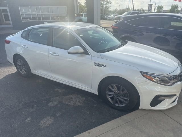 Used 2020 Kia Optima LX FWD image 1