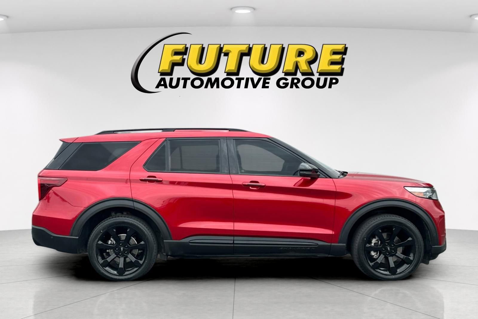 Certified 2020 Ford Explorer ST w/ Premium Technology Package AWD/4WD image 2