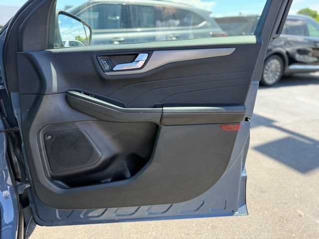 Certified 2023 Ford Escape Active w/ Tech Pack #2 FWD image 18