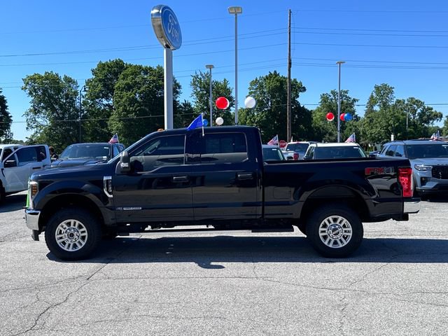 Certified 2019 Ford F250 XLT w/ XLT Value Package AWD/4WD image 4