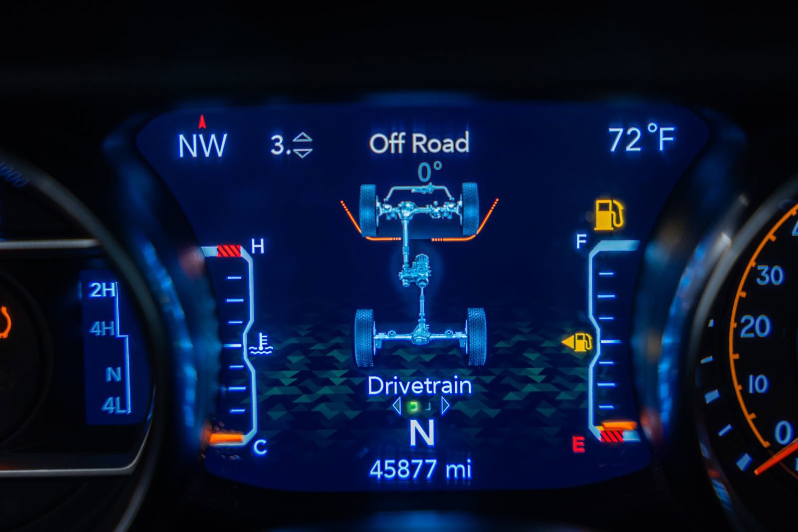 Used 2021 Jeep Wrangler Unlimited Sahara w/ Uconnect 4C Nav & Sound Group AWD/4WD image 43