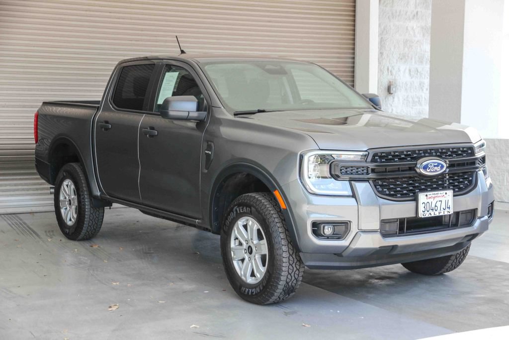 Certified 2025 Ford Ranger XL w/ Trailer Tow Package RWD image 3