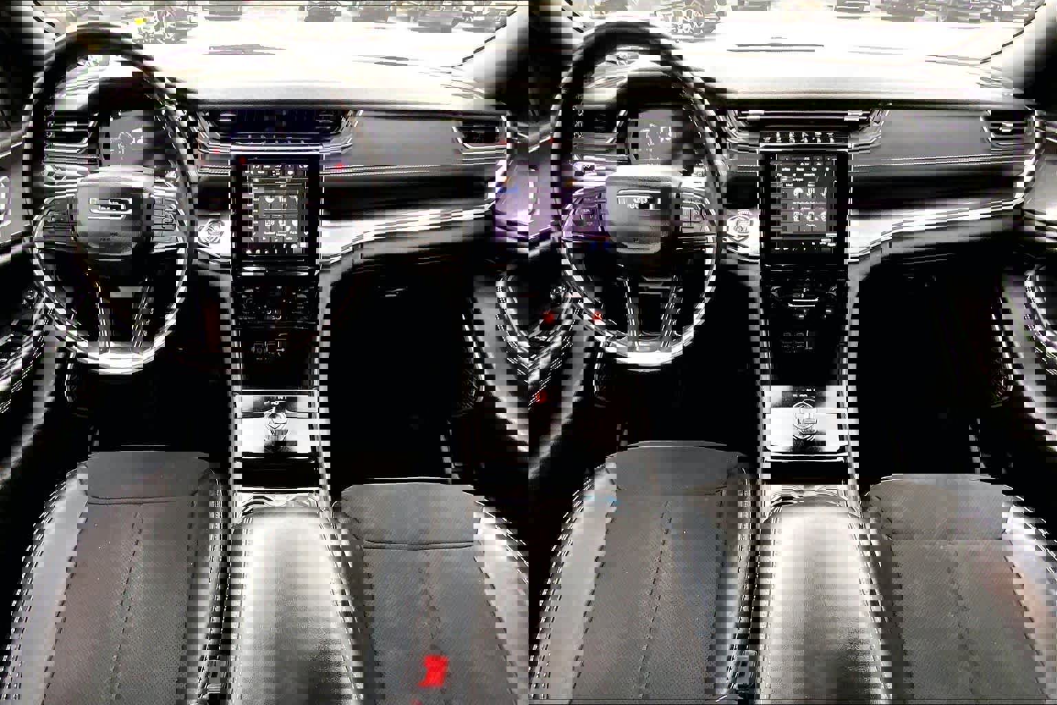 Used 2022 Jeep Grand Cherokee Altitude image 14