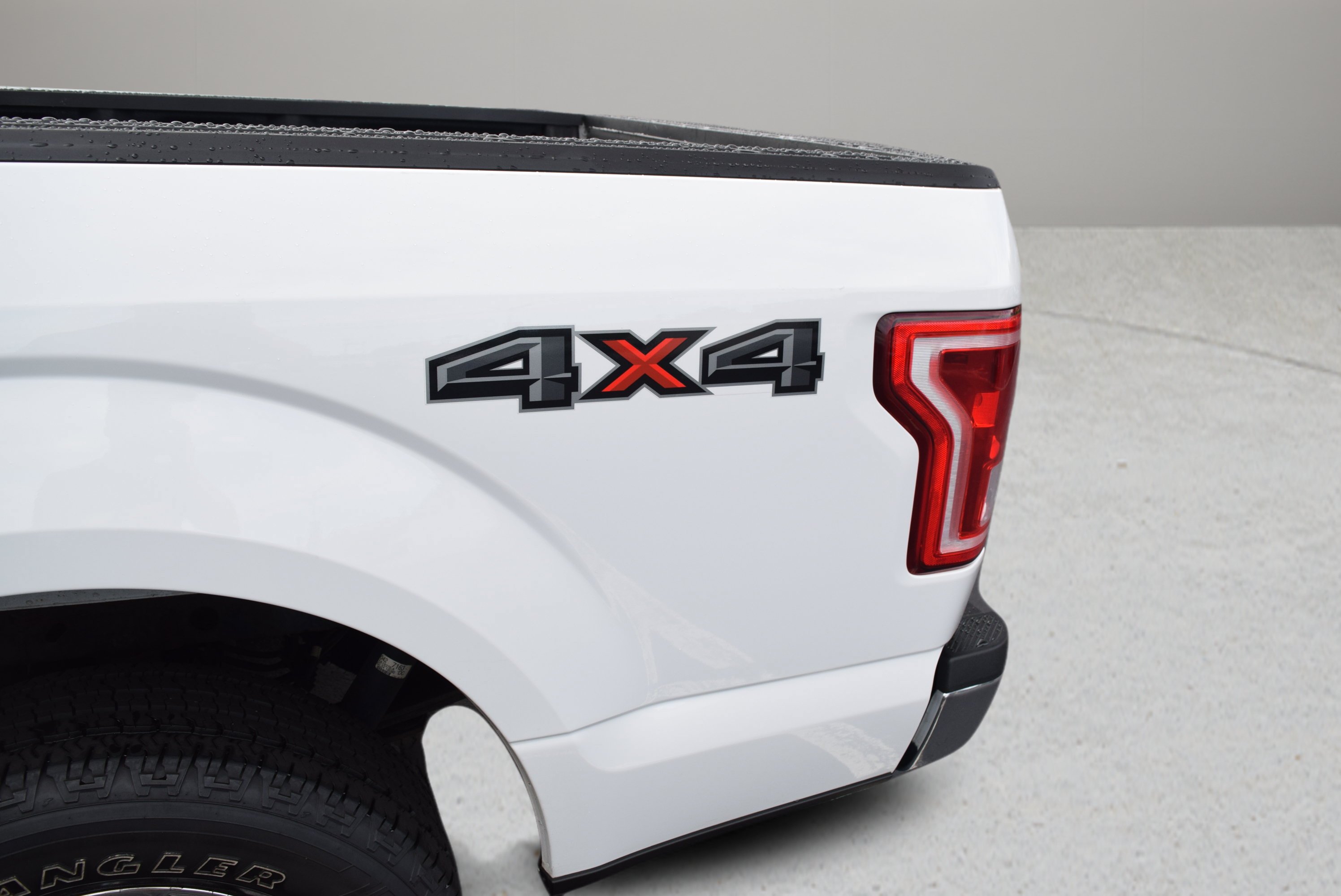 Certified 2017 Ford F150 XLT w/ Equipment Group 302A Luxury AWD/4WD image 8