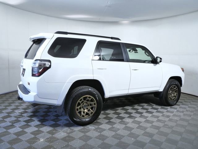 Used 2023 Toyota 4Runner 40th Anniversary SE image 4