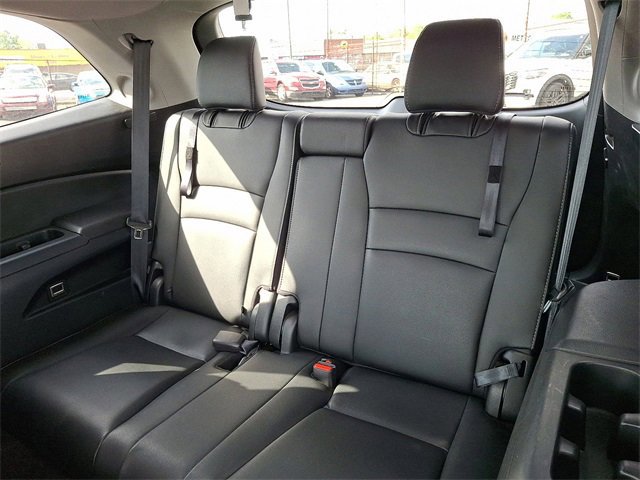 Used 2020 Honda Pilot Touring image 10