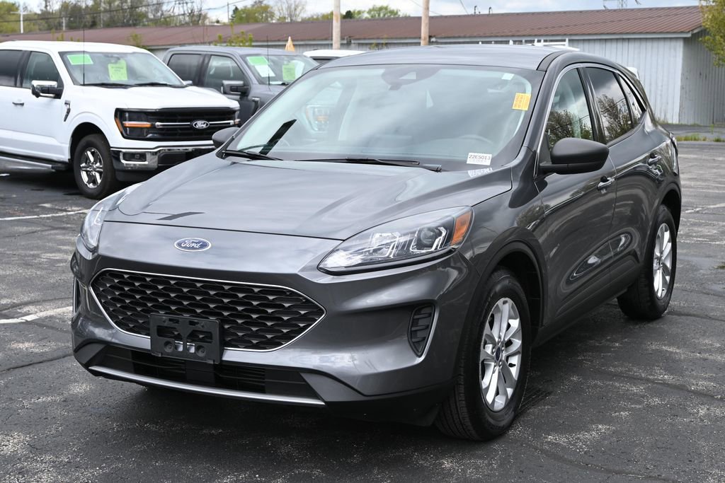 Certified 2022 Ford Escape SE w/ Convenience Package FWD image 5