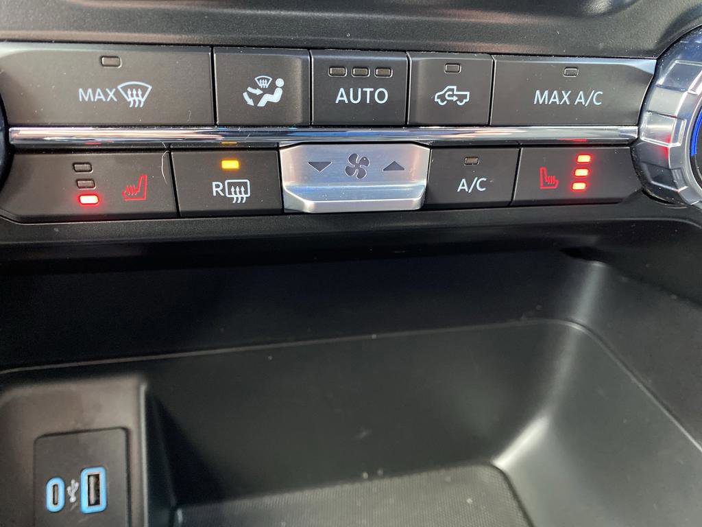 Certified 2022 Ford F150 XLT w/ Equipment Group 302A High image 14