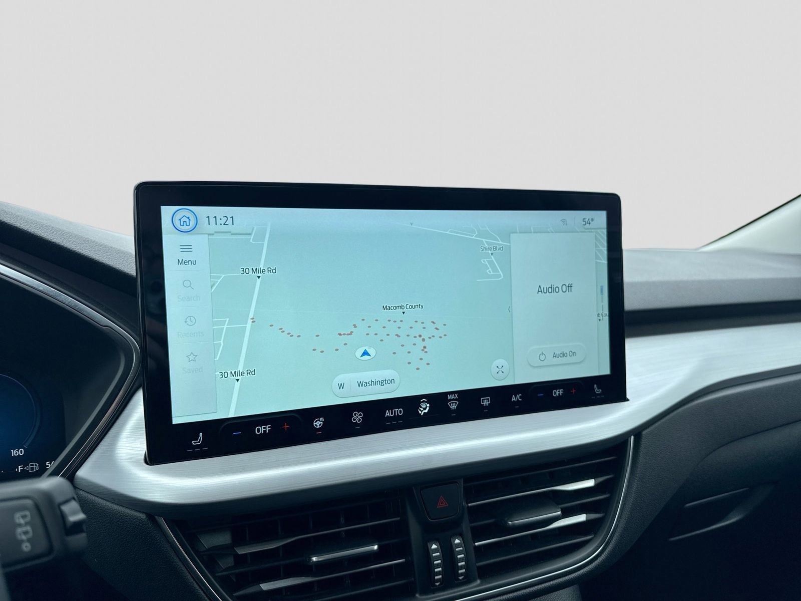 Certified 2025 Ford Escape Platinum image 27