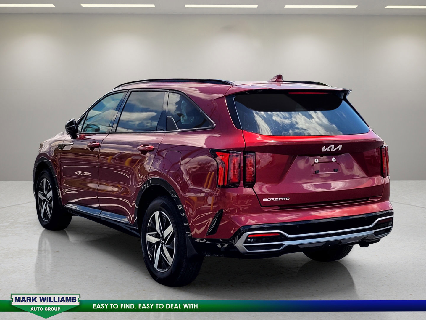 Used 2023 Kia Sorento EX w/ Panoramic Sunroof Package image 3