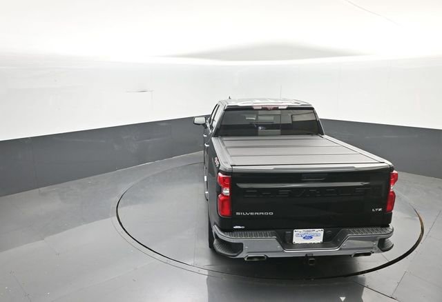 Used 2021 Chevrolet Silverado 1500 LTZ w/ Technology Package AWD/4WD image 30