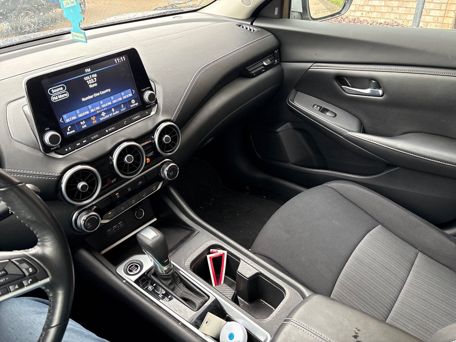 Used 2022 Nissan Sentra SV FWD image 15