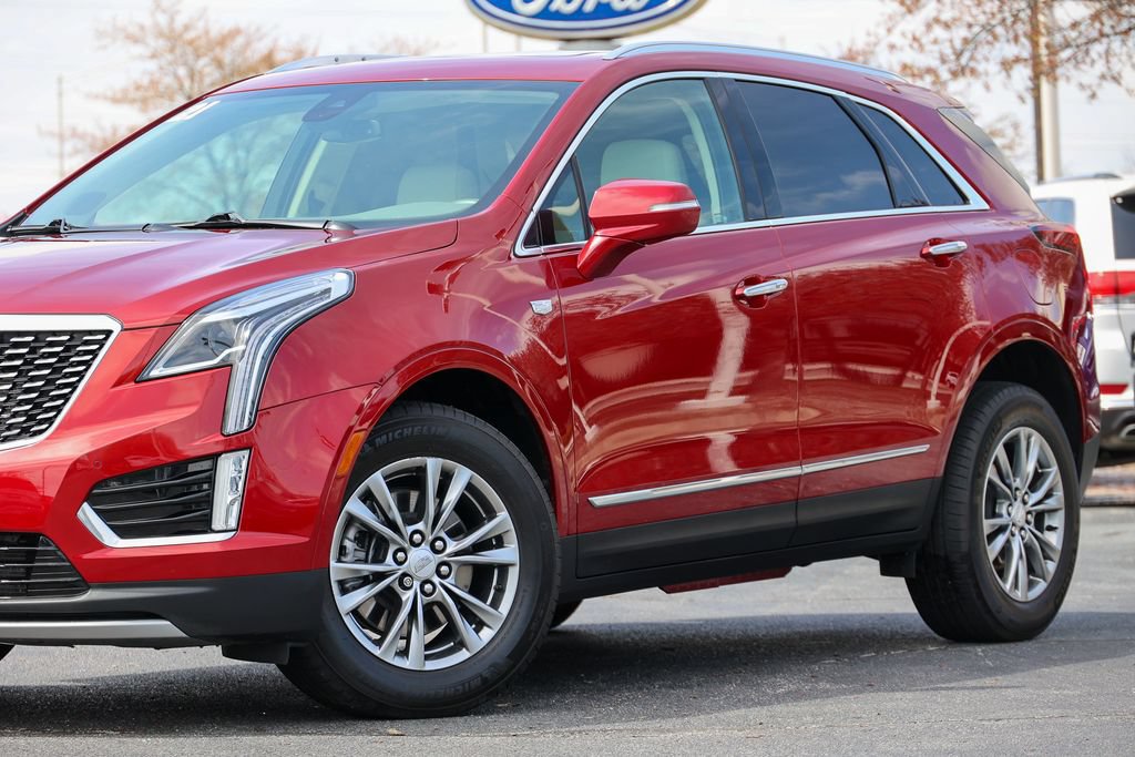Used 2021 Cadillac XT5 Premium Luxury w/ LPO, Floor Liner Package AWD/4WD image 19