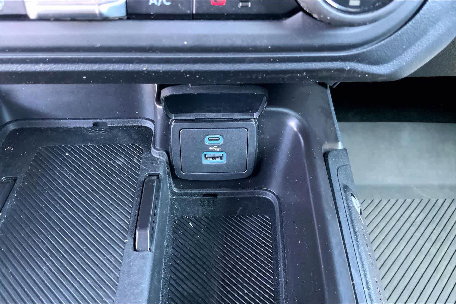 Certified 2025 Ford Bronco Outer Banks AWD/4WD image 32